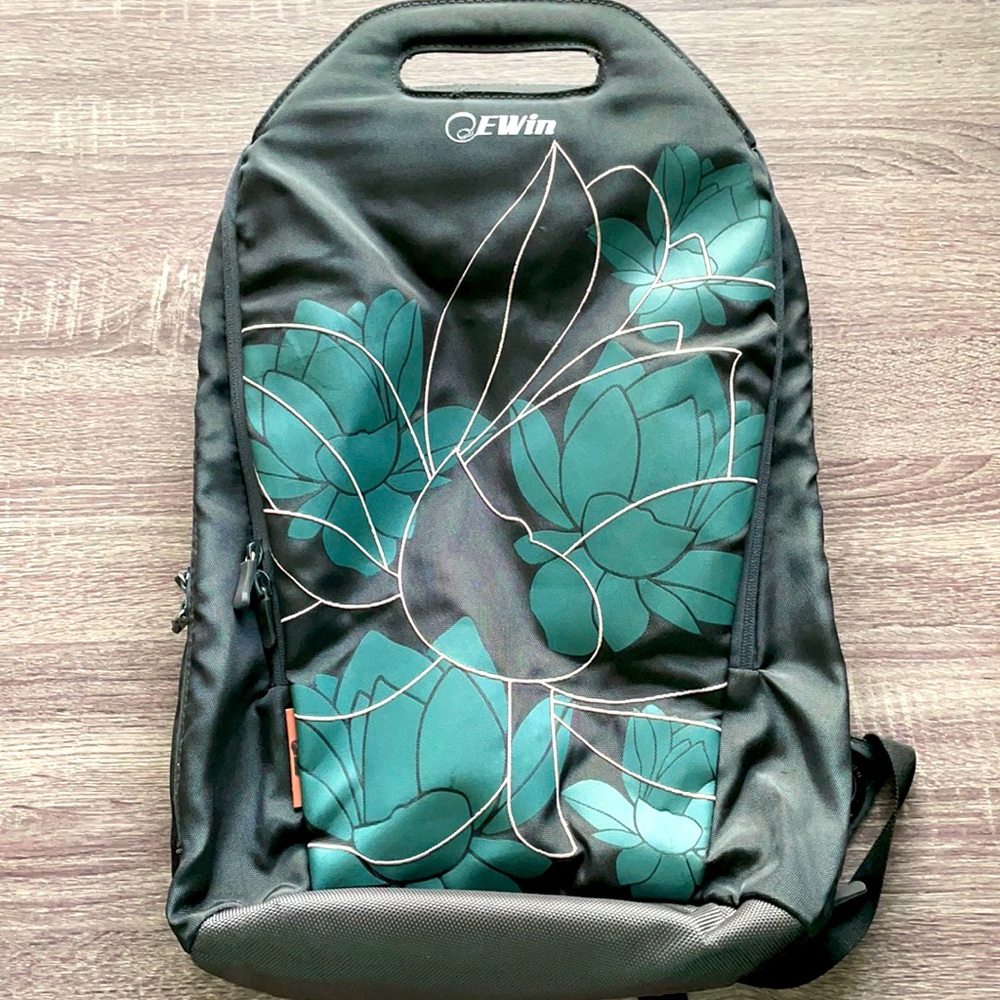 Laptop travel bag